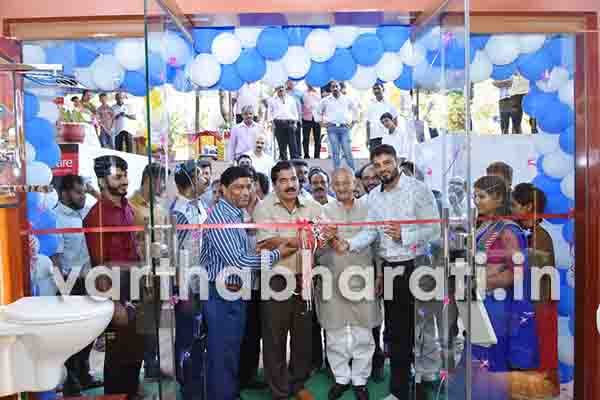 ಮೂಡುಬಿದಿರೆ: ಅಕ್ಯು ಪ್ರೆಸ್ಟೀಜ್ ಶೋ ರೂಮ್ ಶುಭಾರಂಭ